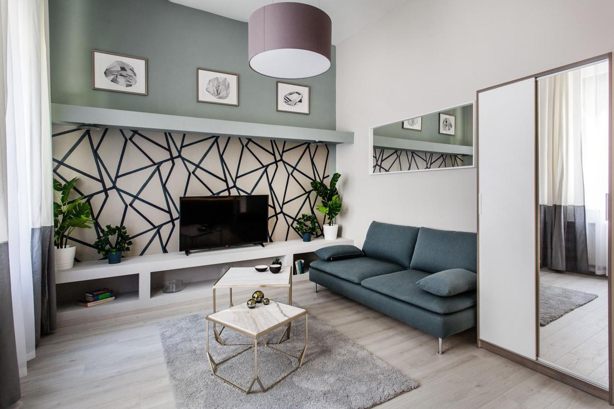Апартаменти Elegant Duplex Near Greenery *